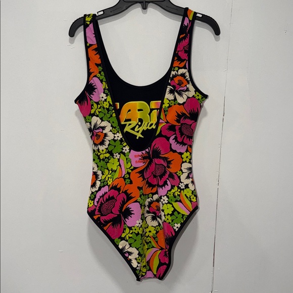 RIPCURL Carioca Hi-Leg Reversible One Piece - Bloom, SMALL - Picture 8 of 12